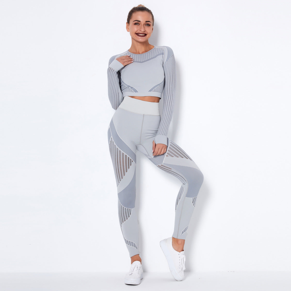 Combinaison de yoga absorbante à manches longues