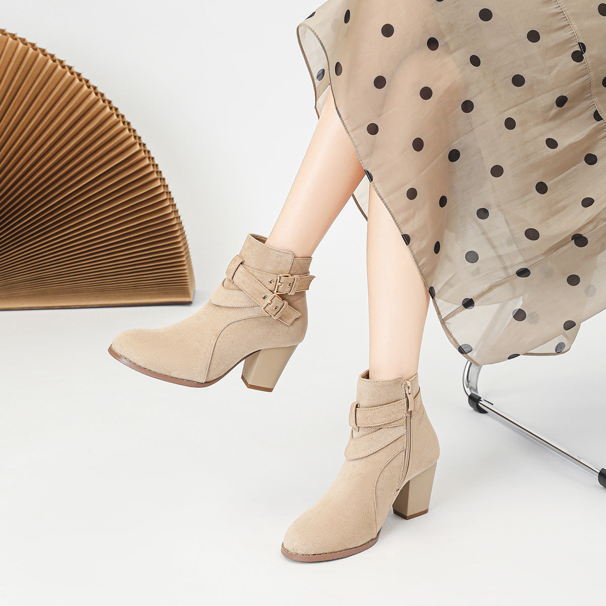 Bottines, tendance, confortables en daim