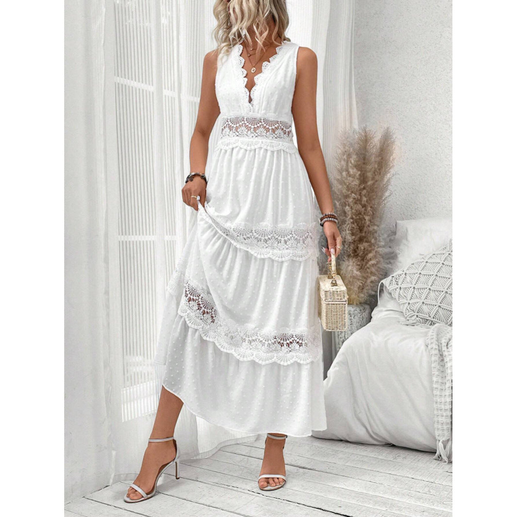 Robe sans manches à col en V et coutures en dentelle