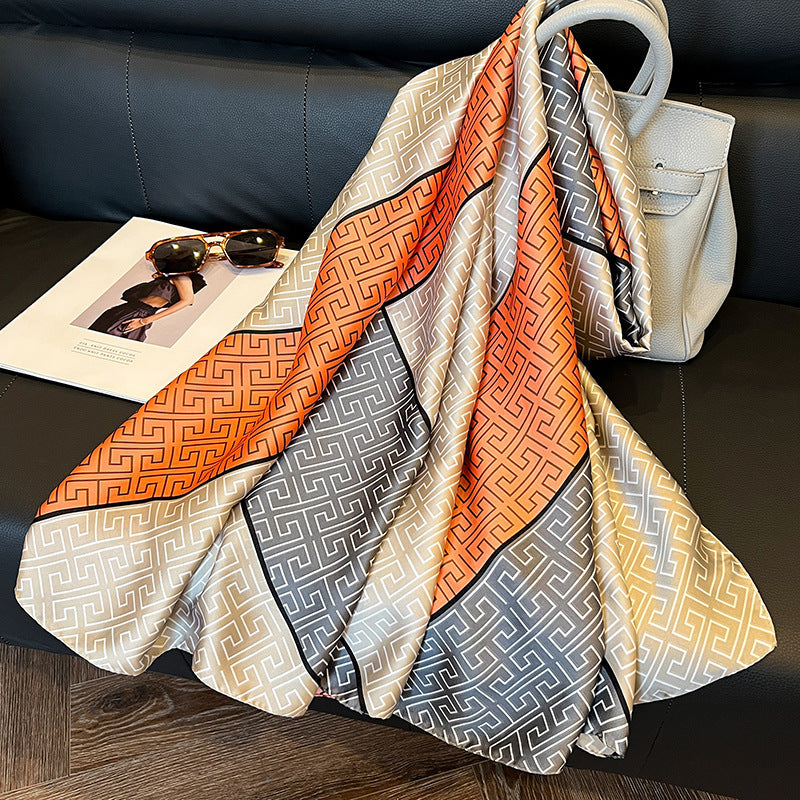 Élégant foulard en soie