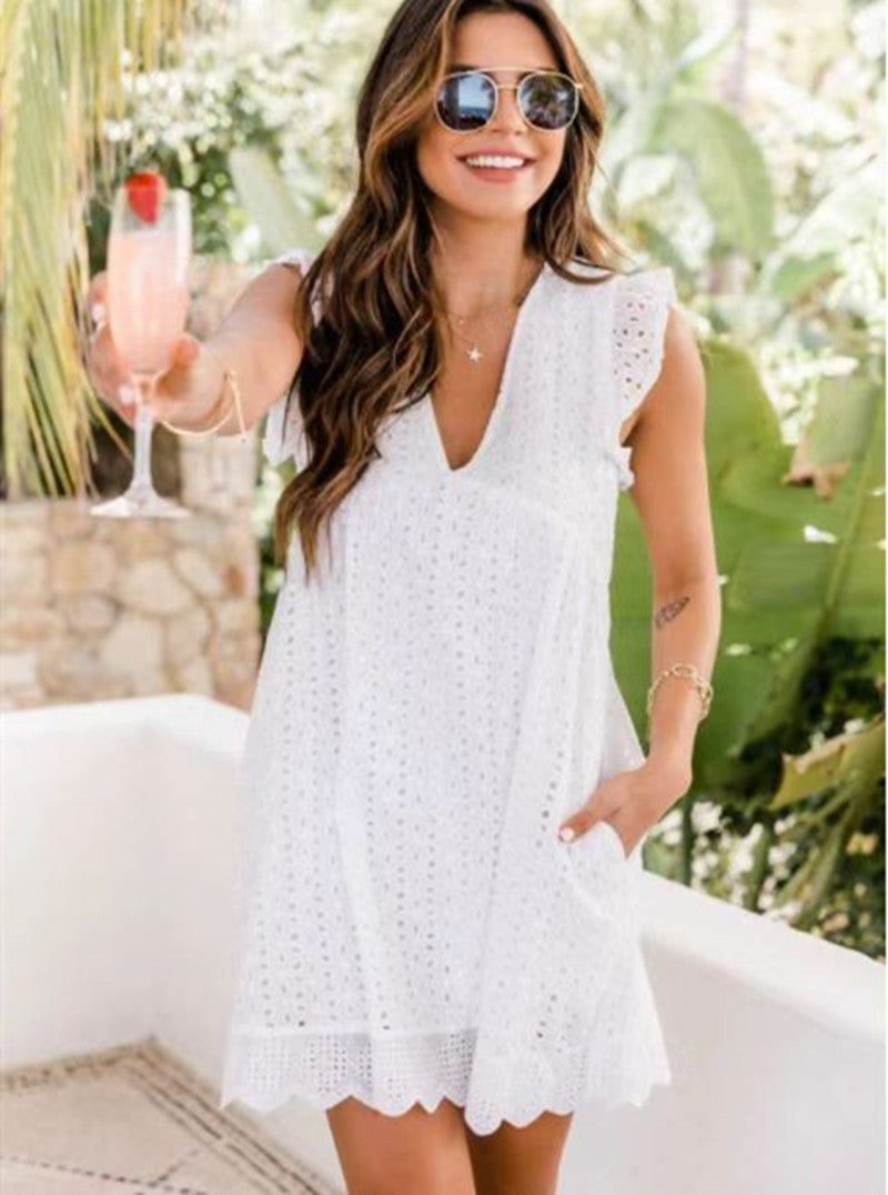 Robe en Dentelle avec Poches - Sans Manches