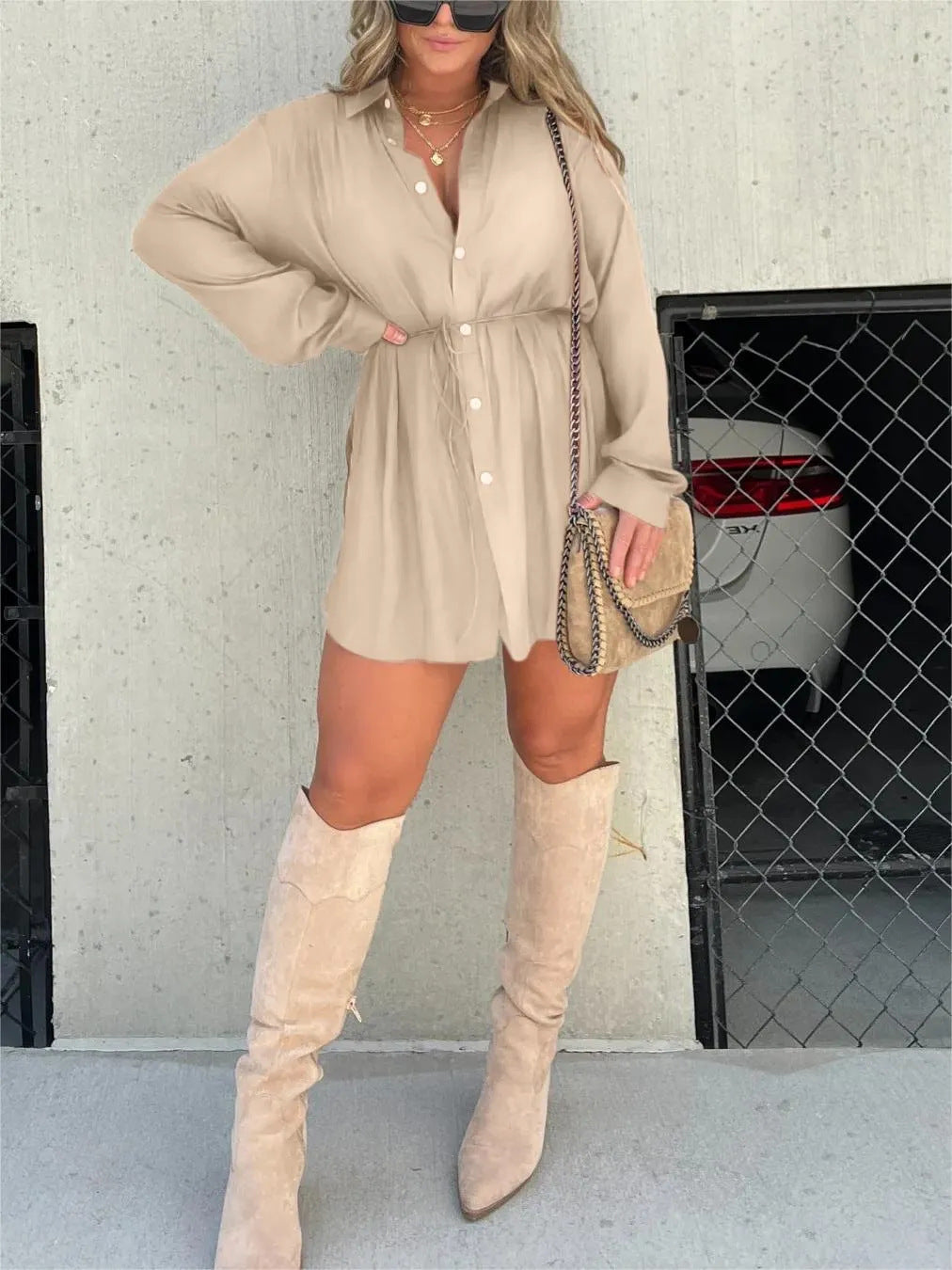 Combinaison à manches longues avec robe chemise boutonnée