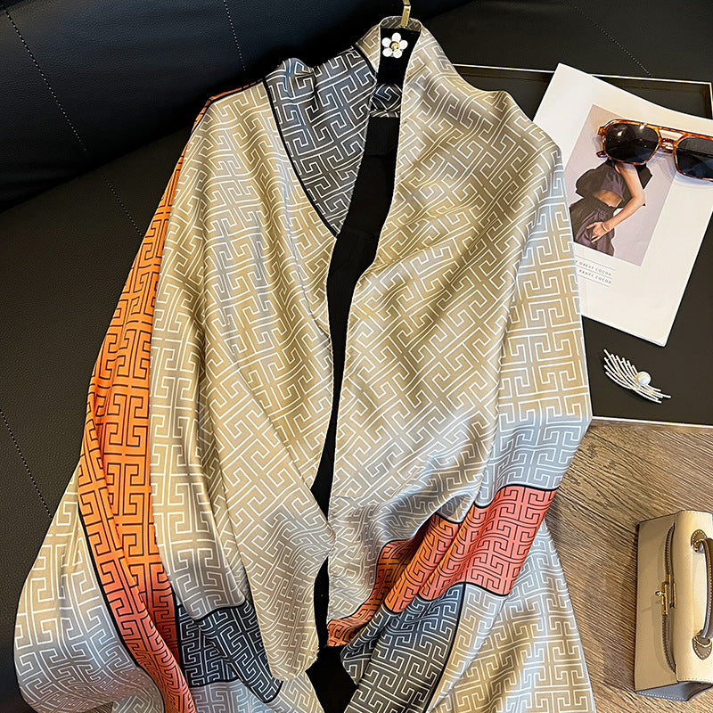 Élégant foulard en soie