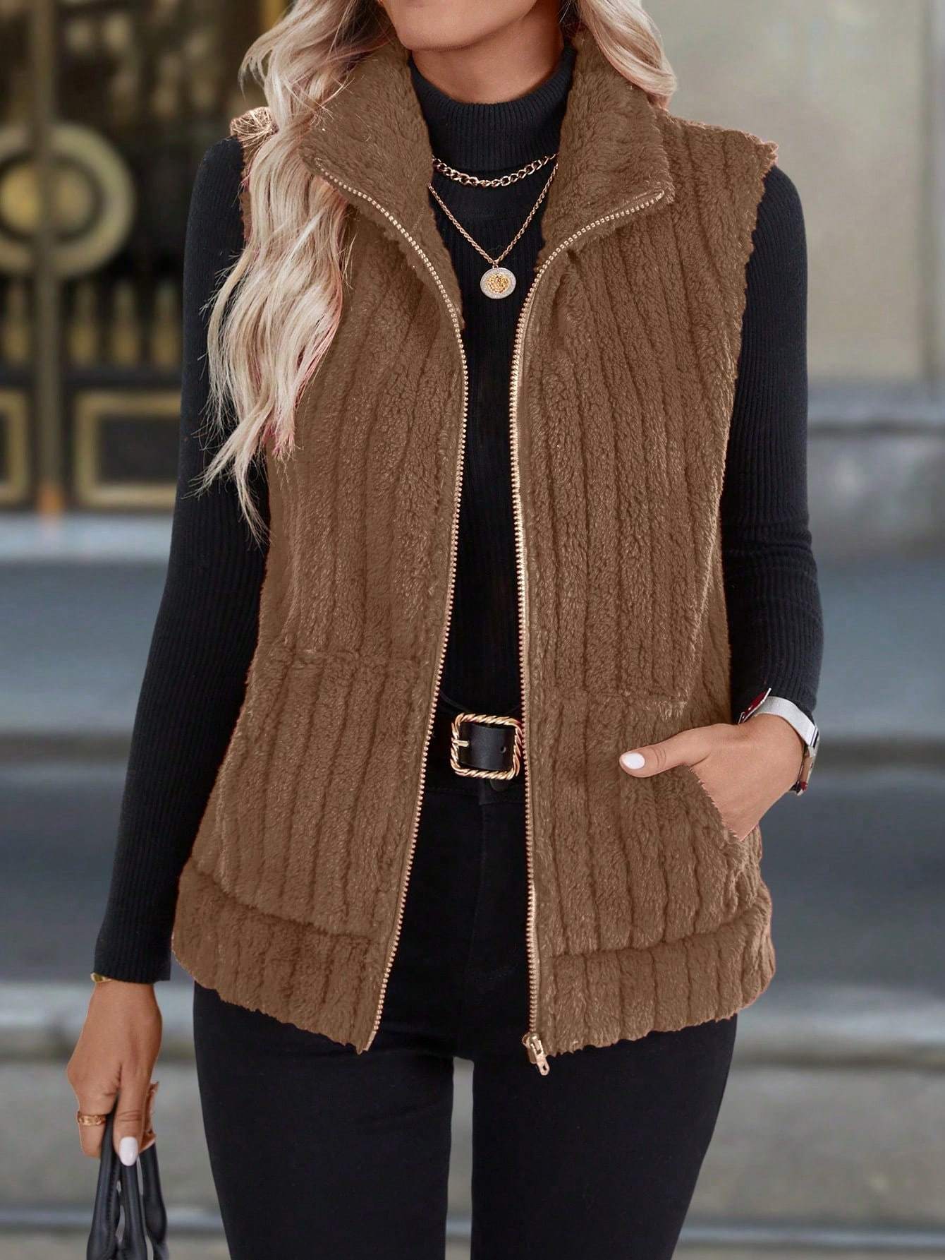 Veste Sans Manches Zippée – Col Montant & Style Casual
