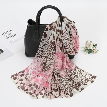 Foulard en soie  en mousseline fine
