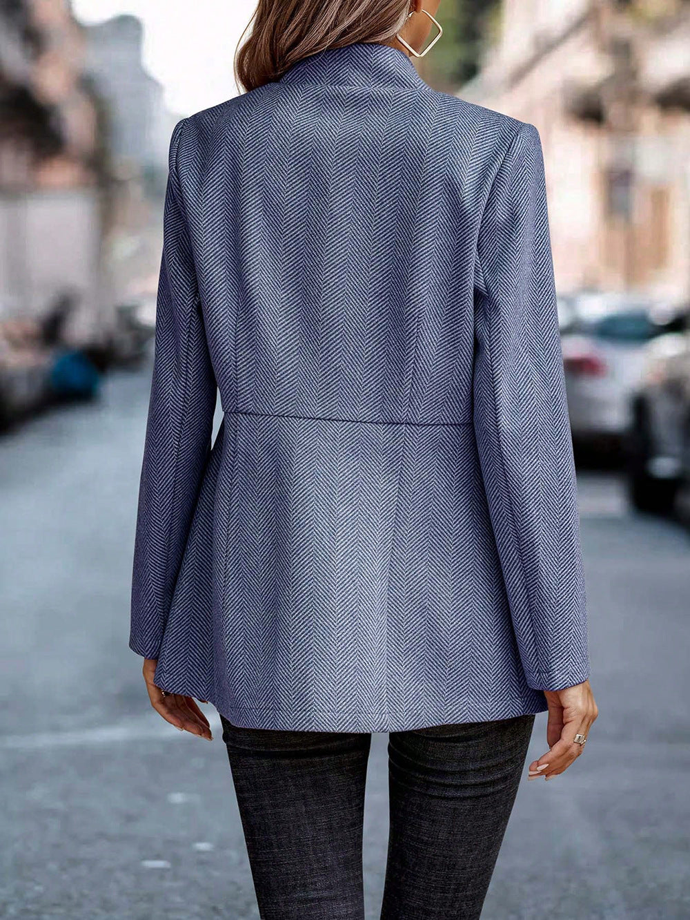 Manteau Cintré en Laine – Élégance Urbaine & Chaleur Hivernale