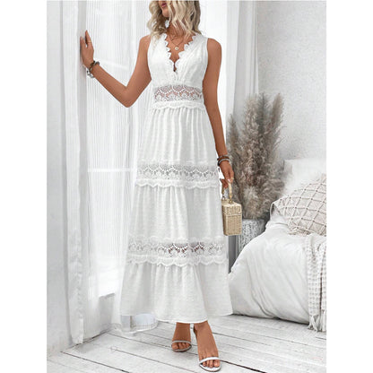 Robe sans manches à col en V et coutures en dentelle