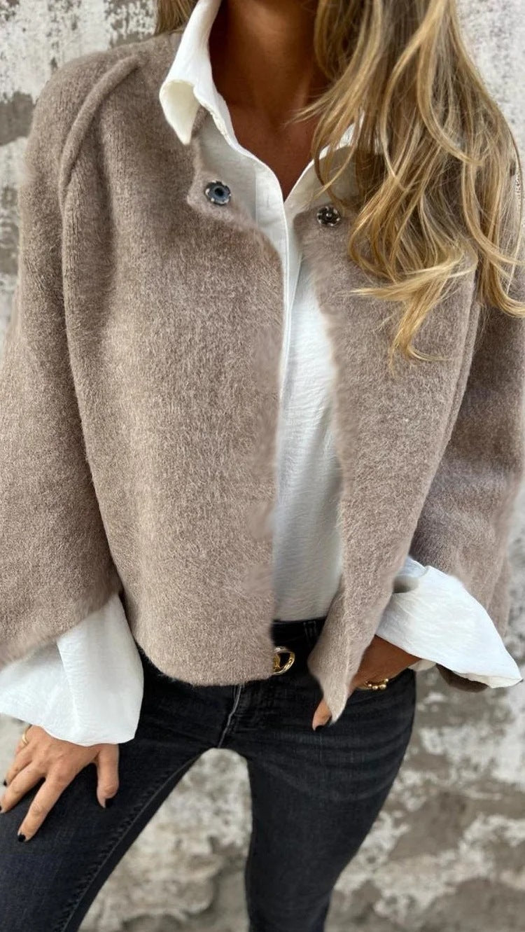 Cardigan Court Femme – Manches Chauve-Souris & Finition Cachemire