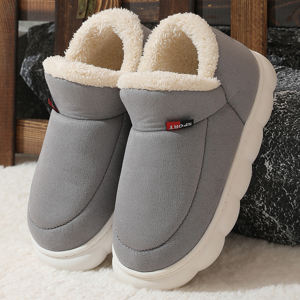 Chaussons Ultra Doux – Intérieur Peluche & Semelle Antidérapante